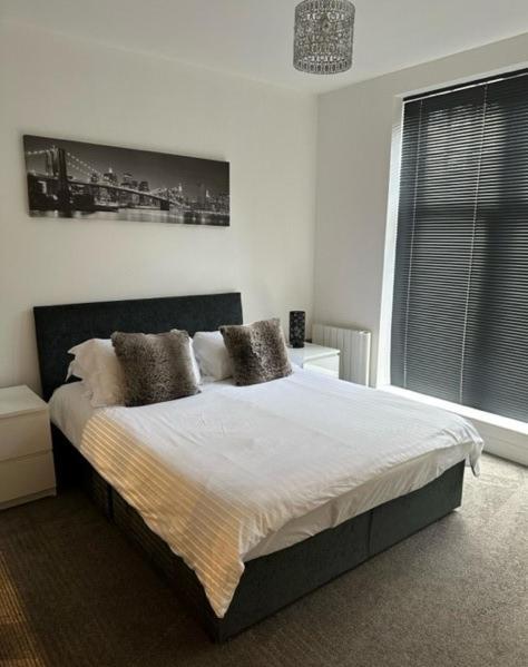 Stunning Flat With Parking Free Near Sutton Station Apartment Cheam Exterior foto